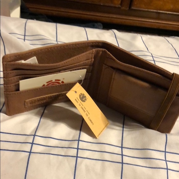 Wallet - Picture 4 of 4